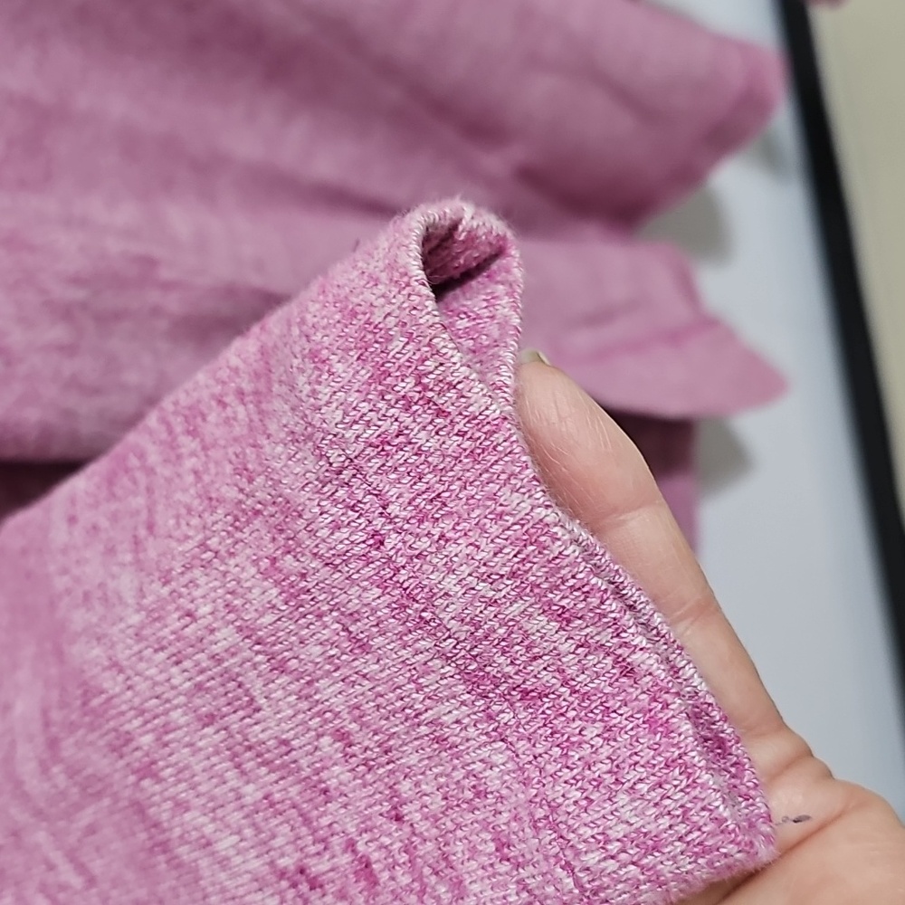 UGG Pink Robe - Picture 10 of 10